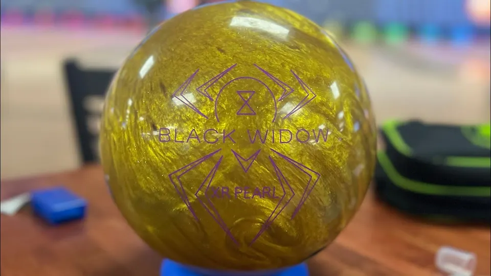 Black Widow Gold XR (Overseas) #Hammerbowling #nothinghitslikeahammer #gasmaskcore