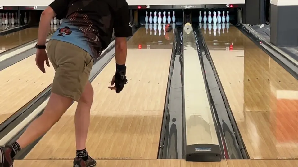 900 Global Harsh Reality Pearl - A Stroker's Stance by TamerBowling.com